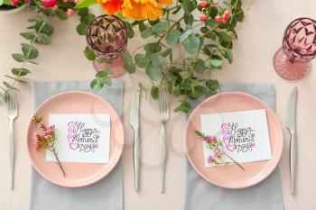 Beautiful table setting for Mother's day dinner�