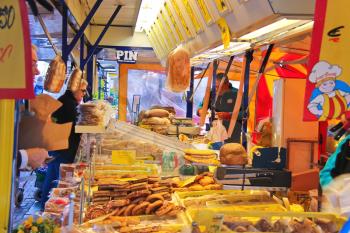 DORDRECHT, THE NETHERLANDS - SEPTEMBER 28: Selling bread on the market on September 28, 2013 in Dordrecht, Netherlands 