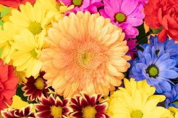 Close-up of summer flowers bouquet