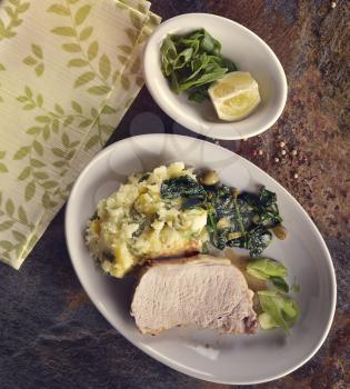Mashed Potatoes With Pork and Spinach