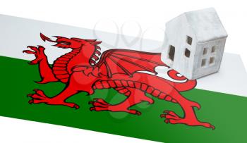 Small house on a flag - Living or migrating to Wales