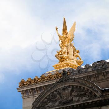 golden sculpture on roof of Paris Opera House