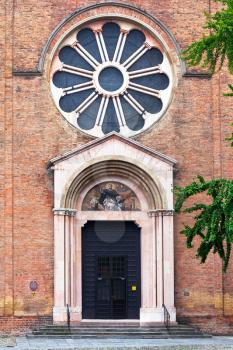 facade of Basilica of San Domenico in Bologna, Italy