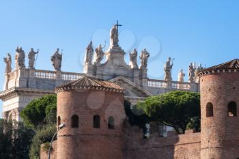 travel to Italy - Aurelian Wall and Papal Archbasilica of St. John in Lateran (Basilica di San Giovanni in Laterano) in Rome city