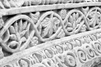 in umm quais jordan the old incision of marble for antique temple exterior