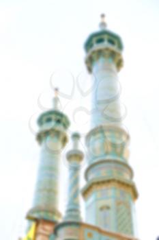 blur in iran  islamic mausoleum old   architecture mosque  minaret near the sky