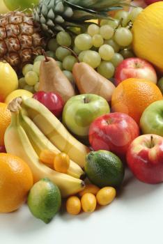 Various kinds of fresh fruit