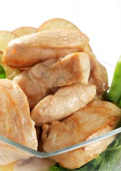 Pan seared chicken breast fillets with snow peas and apple