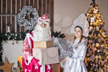 Entertainers in Christmas costumes ready to entertain the children.