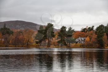 Cairngorms National Park: Loch Insh in autumn, Kincraig, Scotland, UK