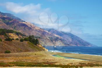 Pacific coast USA. Picturesque abrupt breakage and an ocean surf