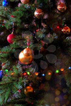 Royalty Free Photo of a Decorated Christmas Tree
