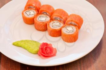 Salmon roll sushi tasty food