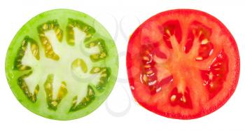 Green and red tomato slices