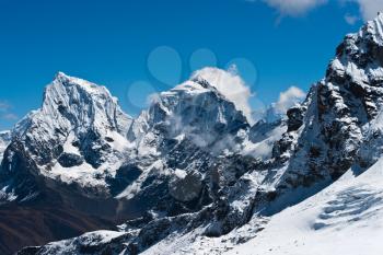 Cholatse and Taboche summits viewed from Renjo Pass (at height 5300 m) 
