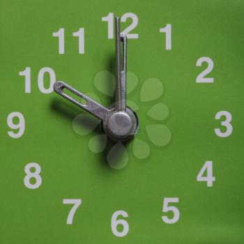 Clock showing time - 10 ten o clock