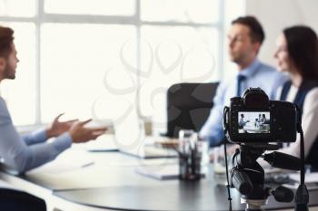 Filming of job interview with applicant in office�