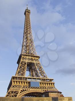 Royalty Free Photo of the Eiffel Tower in Paris