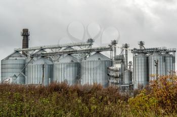 Agricultural silos for grain crops / grain silos (wheat, corn, soy, etc)
