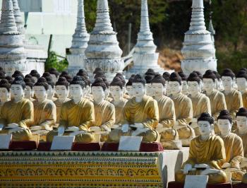 Royalty Free Photo of Many Buddha Statues
