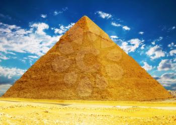 Royalty Free Photo of a Great Pyramid