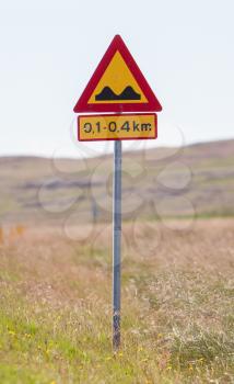 Road sign in Iceland - Speed bumps ahead