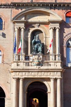 arch and bronze statue of the Bolognese Pope Gregory XIII in Palazzo Comunale (town hall) in Bologna, Italy.