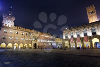 Piazza Maggiore with Accursio Palace and Palazzo del Podest at night, in Bologna, Italy