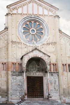 travel to Italy - front view of San Zeno Basilica (San Zeno Maggiore, San Zenone) in Verona city