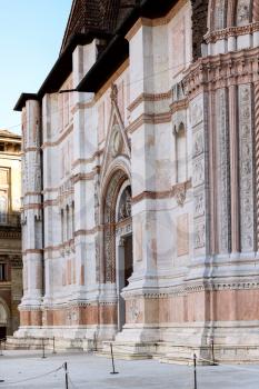travel to Italy - facade of Basilica of San Petronio in Bologna city
