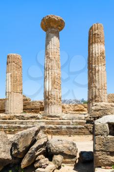 travel to Italy - ruins of ancient Temple of Heracles (Tempio di eracle) in Valley of the Temples in Agrigento, Sicily
