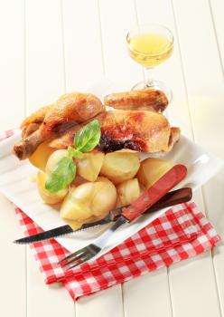 Roast chicken and new potatoes 