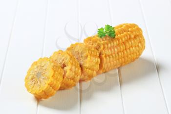 Boiled corn on the cob