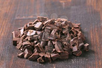 Pile of dark chocolate chunks