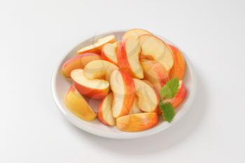 fresh apple slices on plate