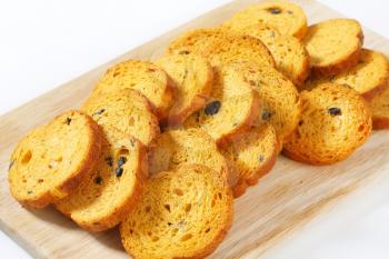 Small round rusks with black olive flavor