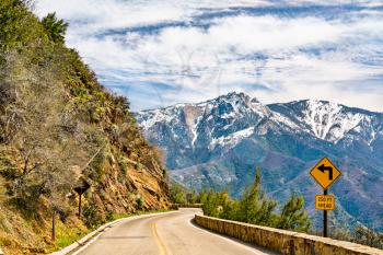 Generals Highway in Sequoia National Park - California, United States