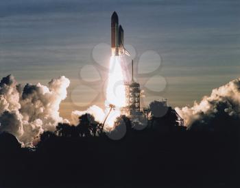 Royalty Free Photo of the Space Shuttle Blasting Off 