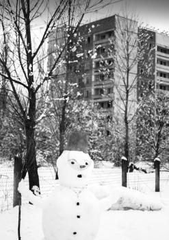 Vertical Pripyat radioactive snowman background hd