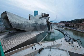 Guggenheim Museum of contemporary art and Maman spider in Bilbao, Spain