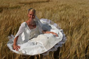 Royalty Free Photo of a Smiling Bride