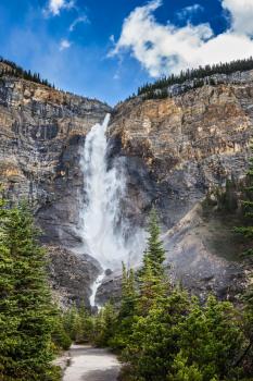 The tremendous falls Takakkaw formed by thawing of glacier Daly. Autumn in Yoho National Park in the Rocky Mountains of Canada