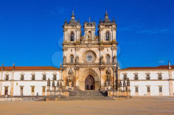 Main entrance to the cathedral in Alcobaca. Built in Baroque style. Portugal