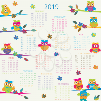 2019 Calendar with cartoon owls