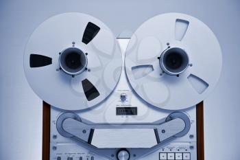 Analog Stereo Open Reel Tape Deck Recorder with large reels