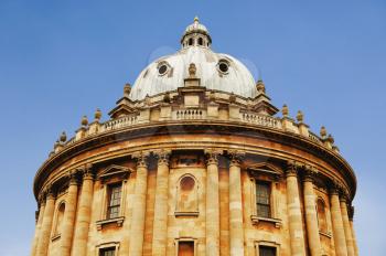 Low angle view of an educational building, Radcliffe Camera, Oxford University, Oxford, Oxfordshire, England