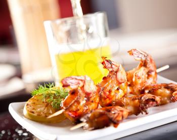 Shrimp grilled with beer 