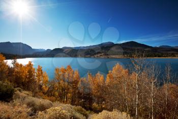 Royalty Free Photo of a Autumn Lake in Autumn