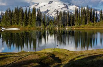 Image lake and Glacier Peak in Washington, USA