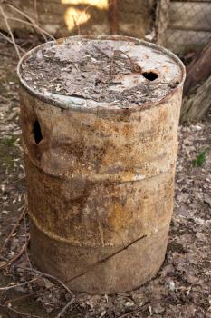 an old rusty barrel